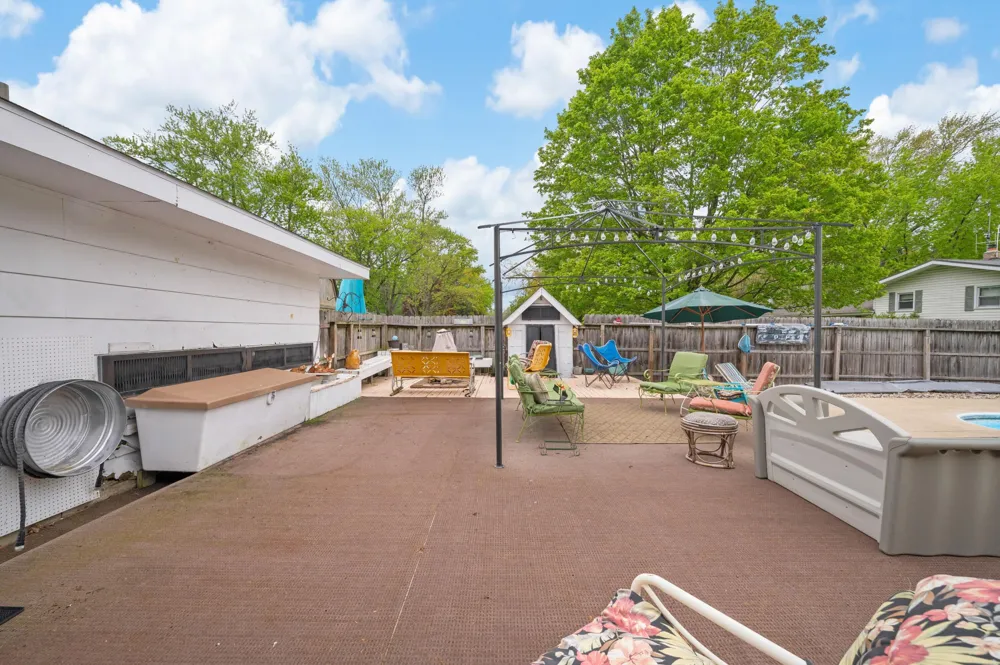 5232 Washington Avenue Lincoln Charter Township, MI 49085