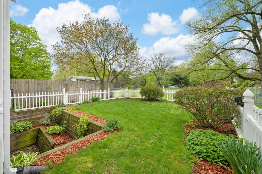 5232 Washington Avenue Lincoln Charter Township, MI 49085