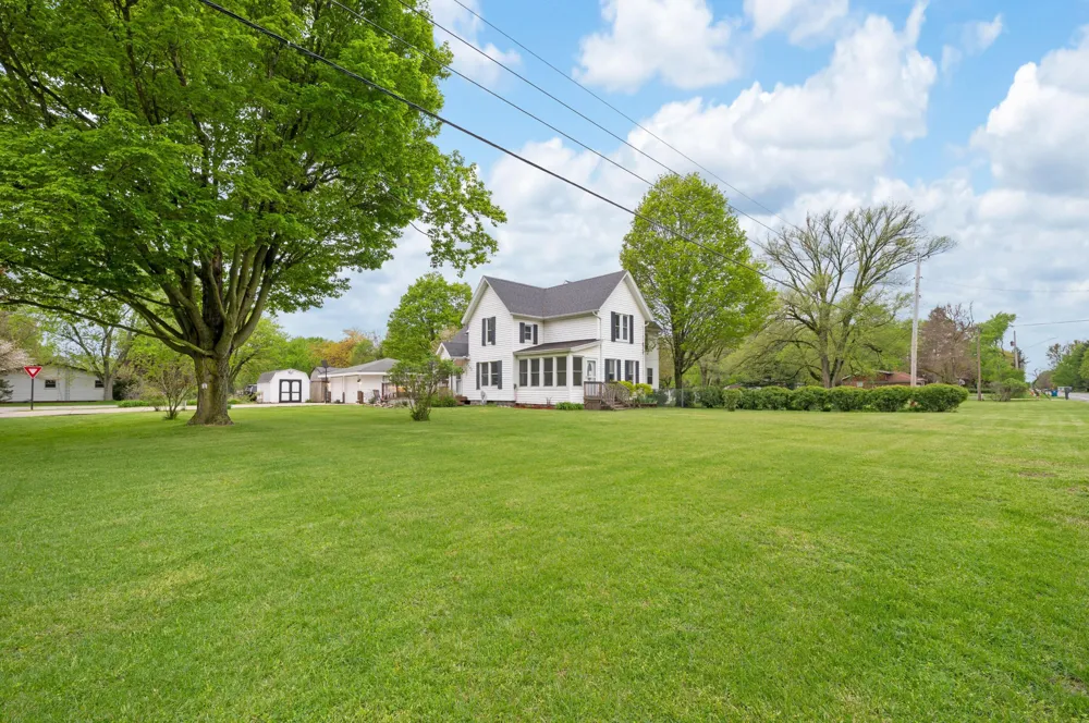 5232 Washington Avenue Lincoln Charter Township, MI 49085
