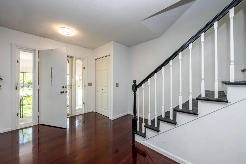 3461 W Valley View Drive St Joseph Charter Township, MI 49085