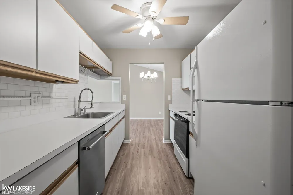 56429 Scotland Boulevard Shelby Charter Township, MI 48316