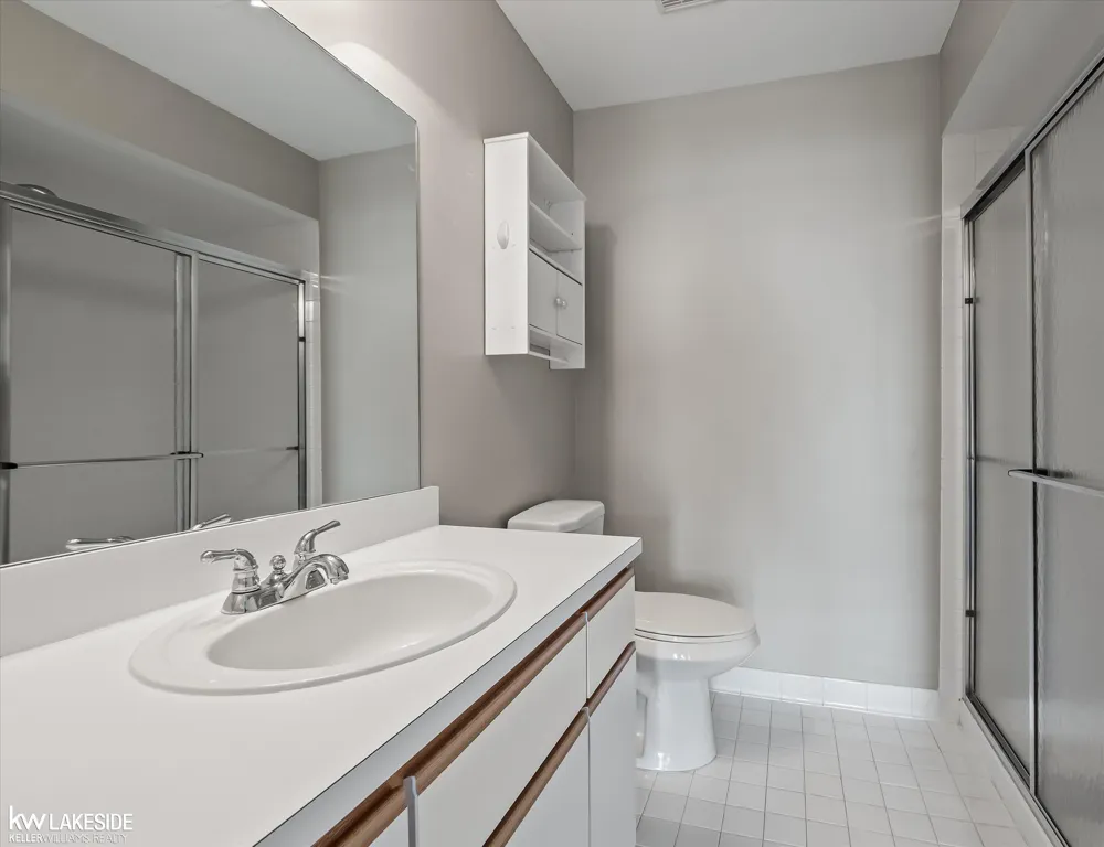 56429 Scotland Boulevard Shelby Charter Township, MI 48316