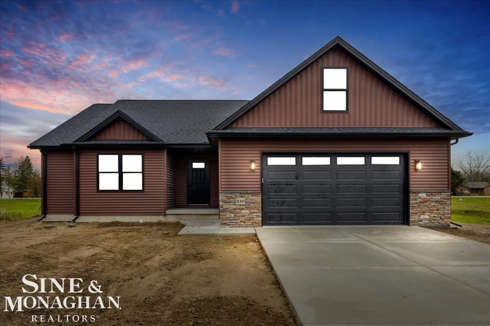 210 Oregon Avenue Marysville City, MI 48040