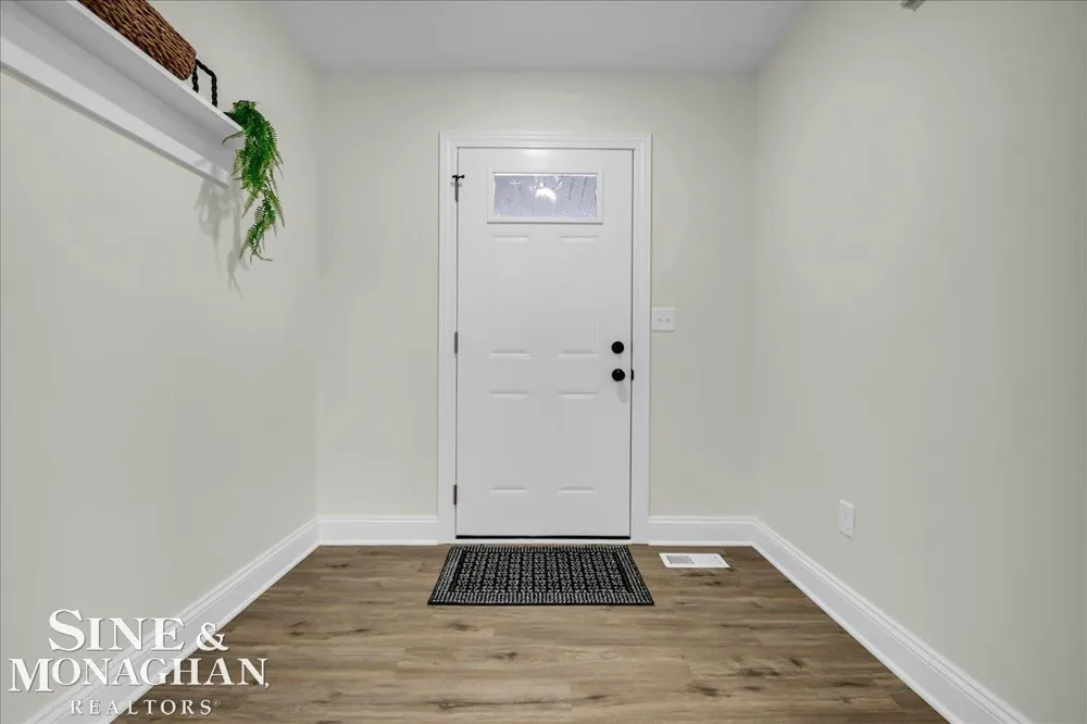 210 Oregon Avenue Marysville City, MI 48040