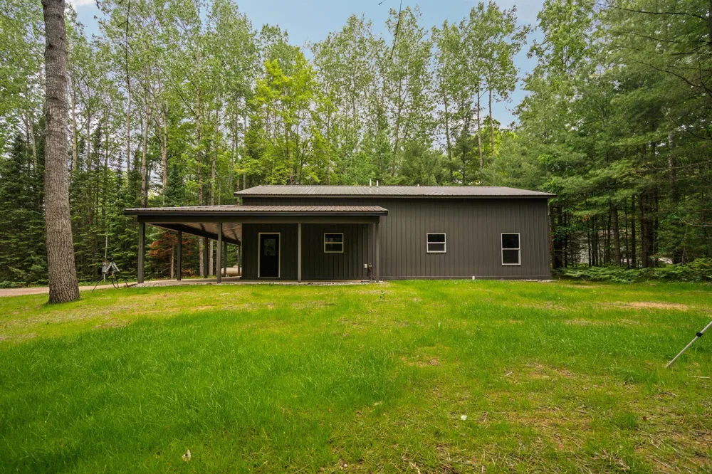 10927 Grand Kal Road Springfield Township, MI 49633
