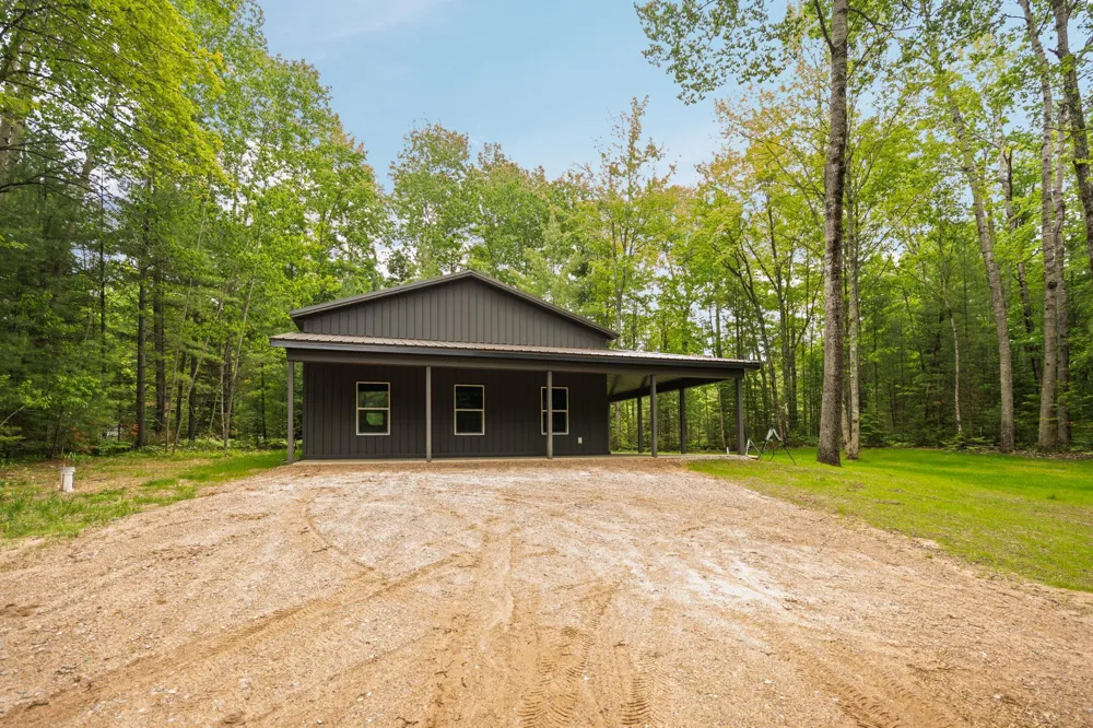 10927 Grand Kal Road Springfield Township, MI 49633