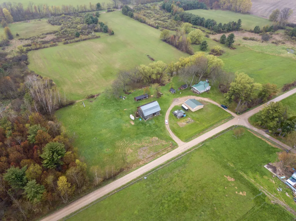6333 195th Avenue Mecosta Township, MI 49346