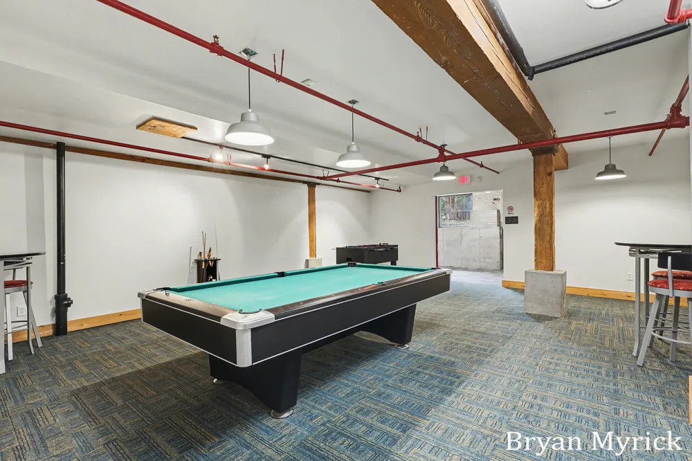 533 Columbia Avenue #107 Holland City, MI 49423