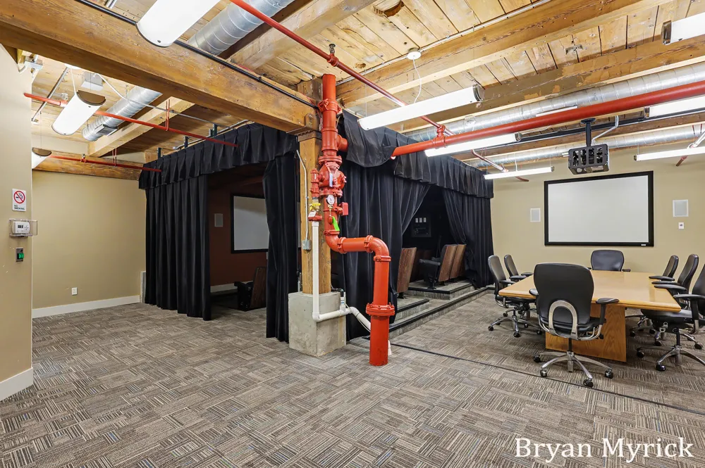 533 Columbia Avenue #107 Holland City, MI 49423