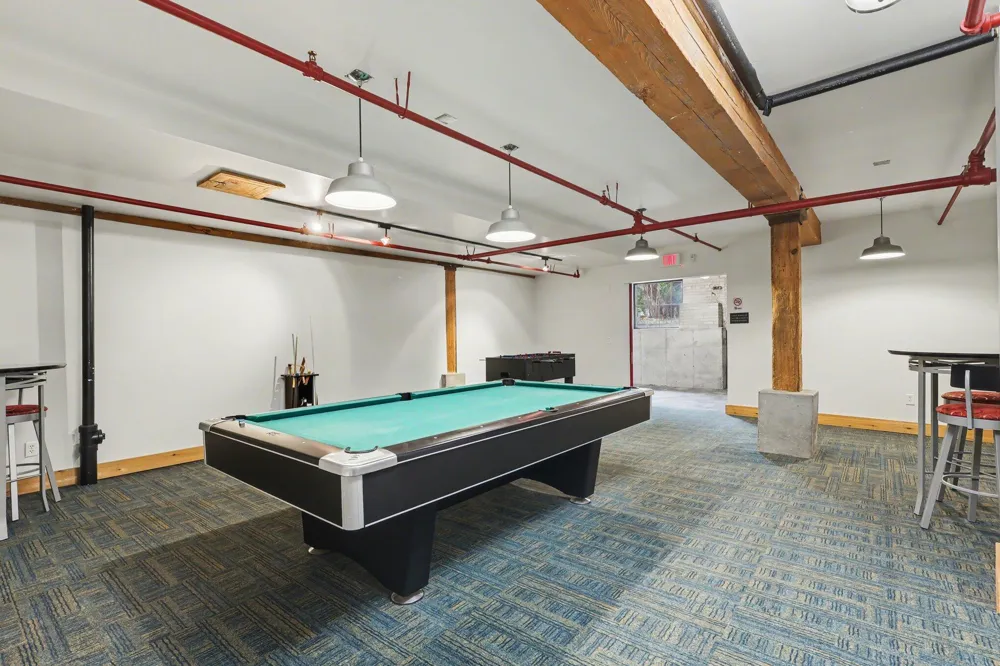533 Columbia Avenue #107 Holland City, MI 49423