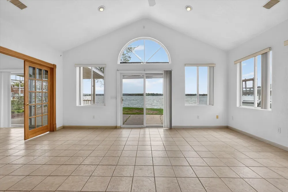 13117 Lakeshore Drive Wayland Township, MI 49344