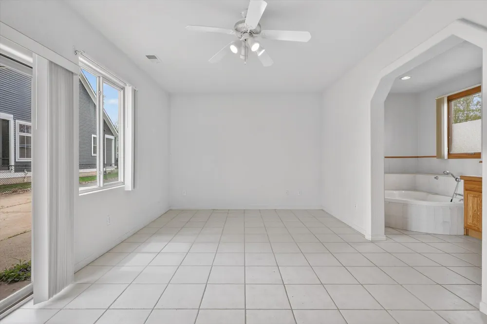 13117 Lakeshore Drive Wayland Township, MI 49344