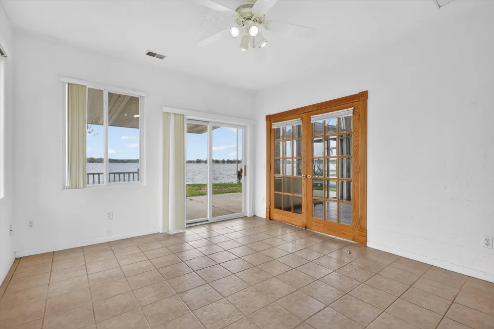 13117 Lakeshore Drive Wayland Township, MI 49344