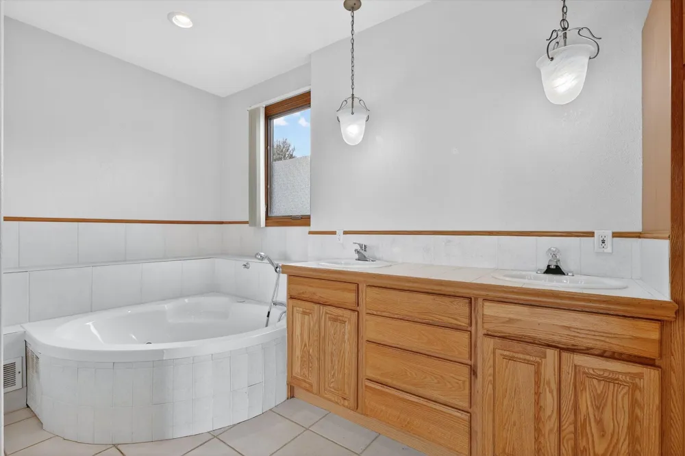 13117 Lakeshore Drive Wayland Township, MI 49344