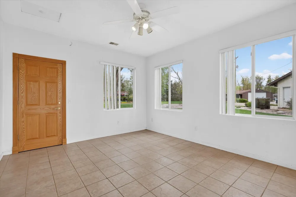 13117 Lakeshore Drive Wayland Township, MI 49344