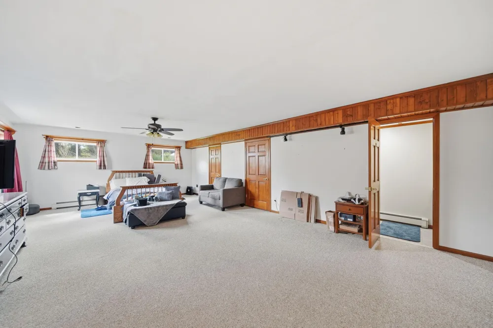 7155 Bayview Road Napoleon Township, MI 49201