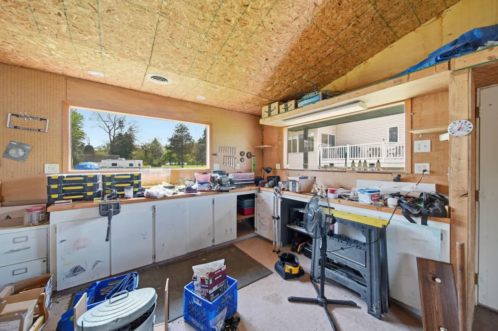 7155 Bayview Road Napoleon Township, MI 49201