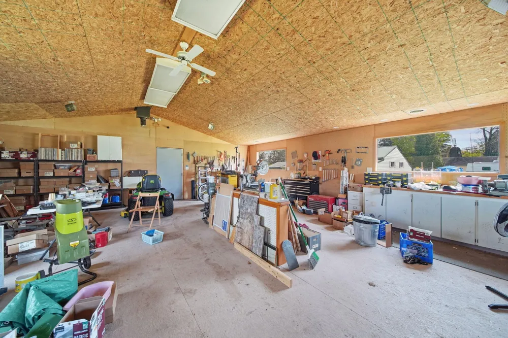 7155 Bayview Road Napoleon Township, MI 49201
