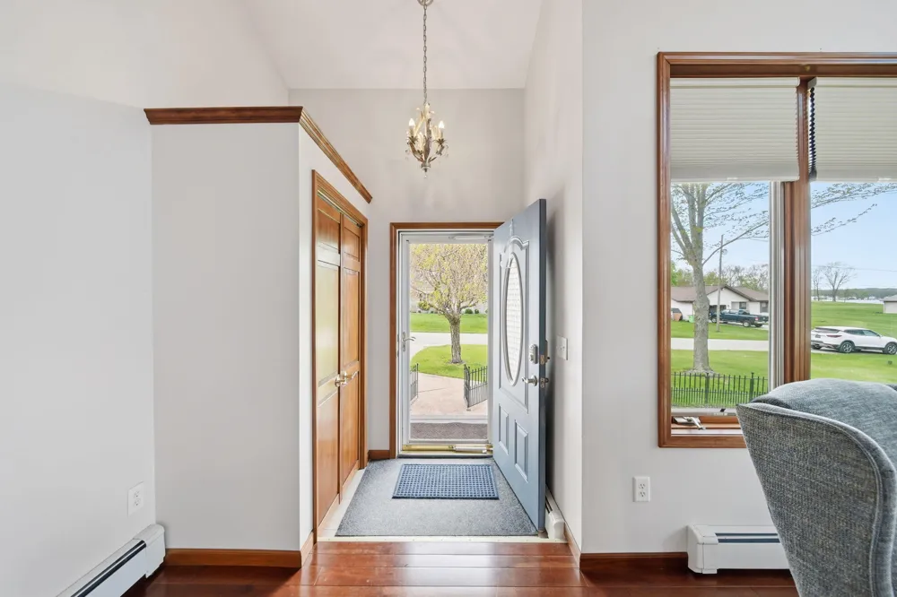 7155 Bayview Road Napoleon Township, MI 49201