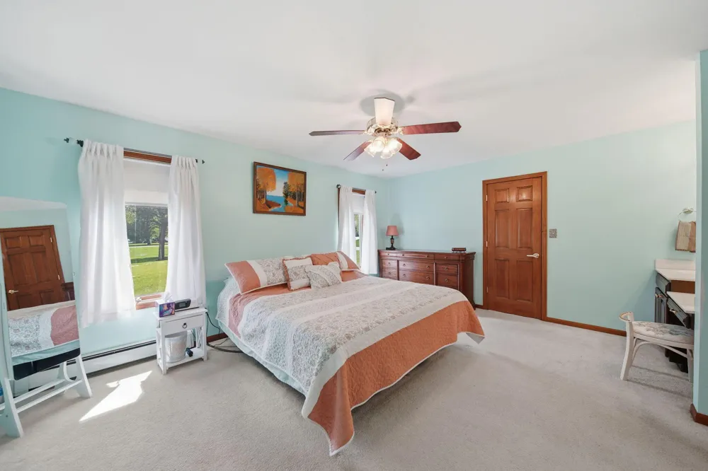 7155 Bayview Road Napoleon Township, MI 49201