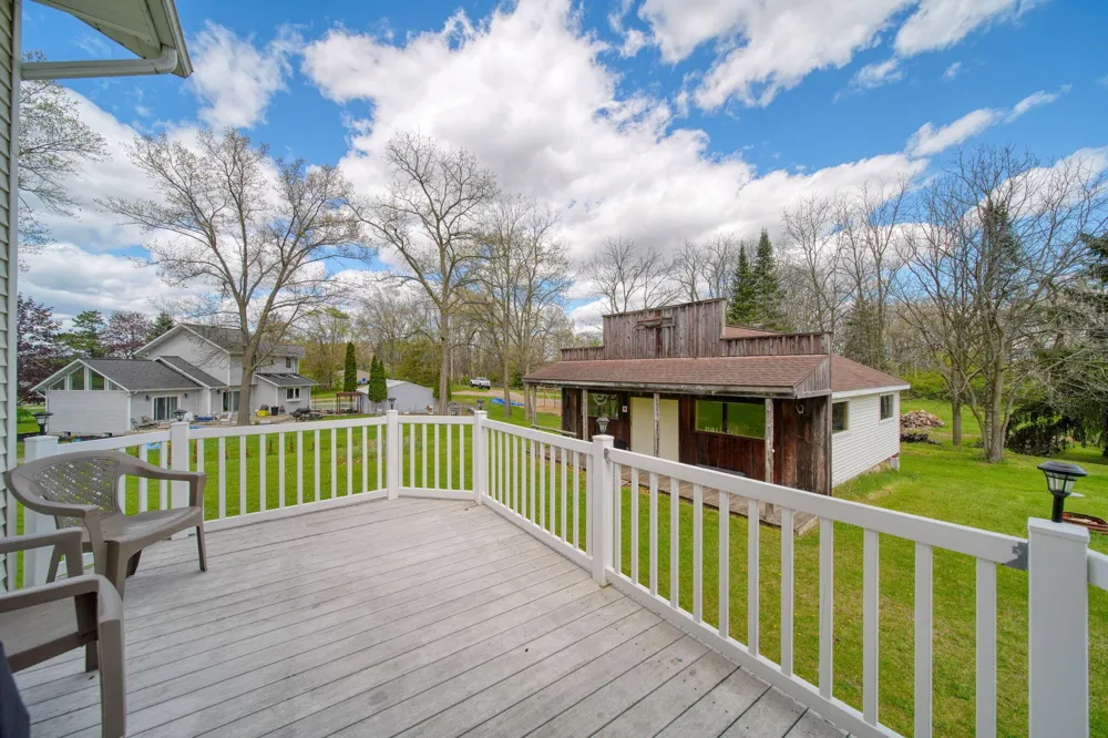 7155 Bayview Road Napoleon Township, MI 49201