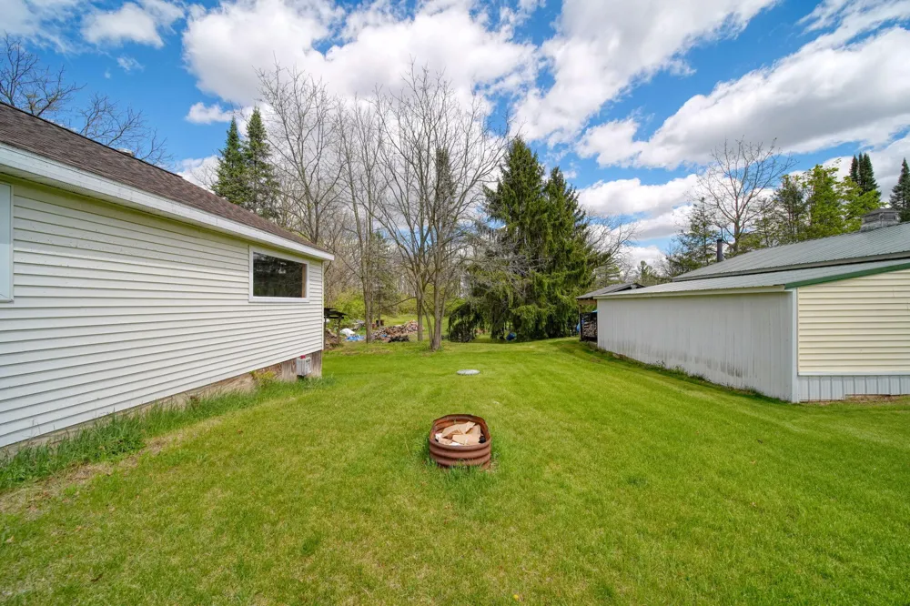 7155 Bayview Road Napoleon Township, MI 49201