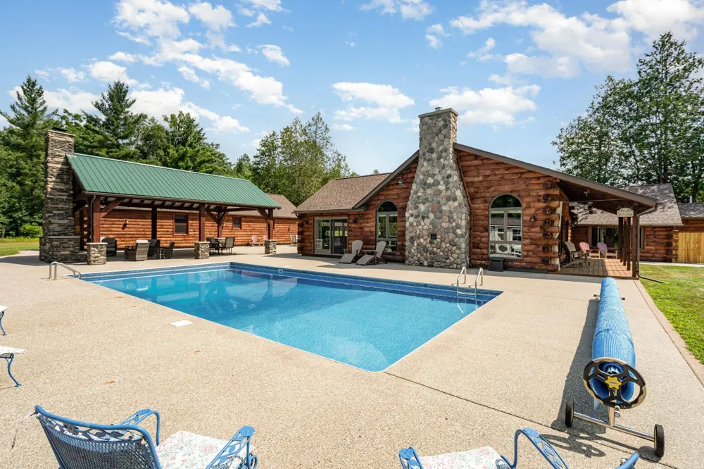 2486 S Adams Road Mikado Township, MI 48737
