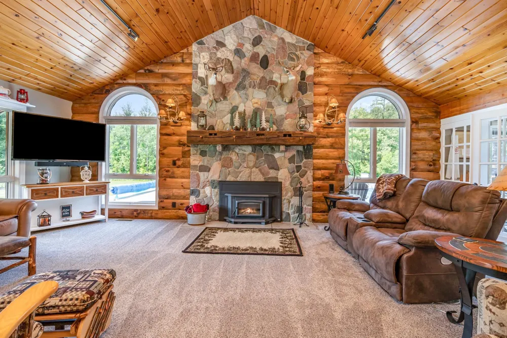 2486 S Adams Road Mikado Township, MI 48737