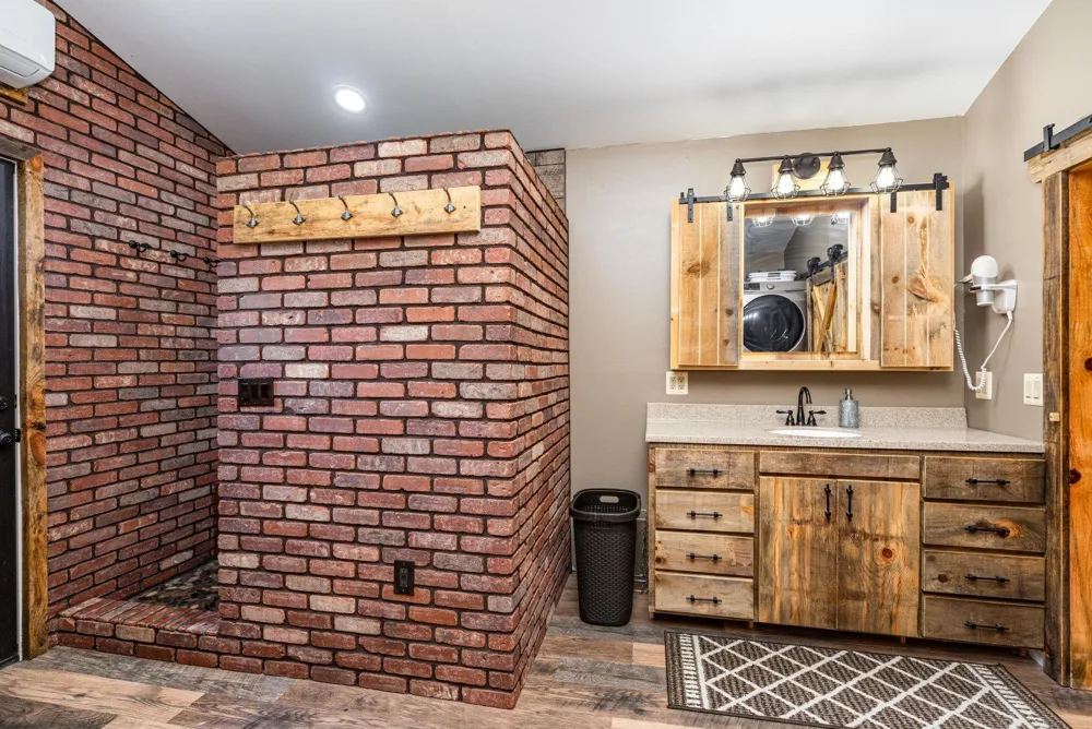 2486 S Adams Road Mikado Township, MI 48737