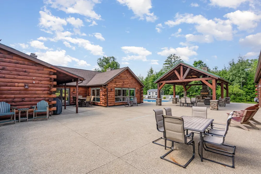 2486 S Adams Road Mikado Township, MI 48737