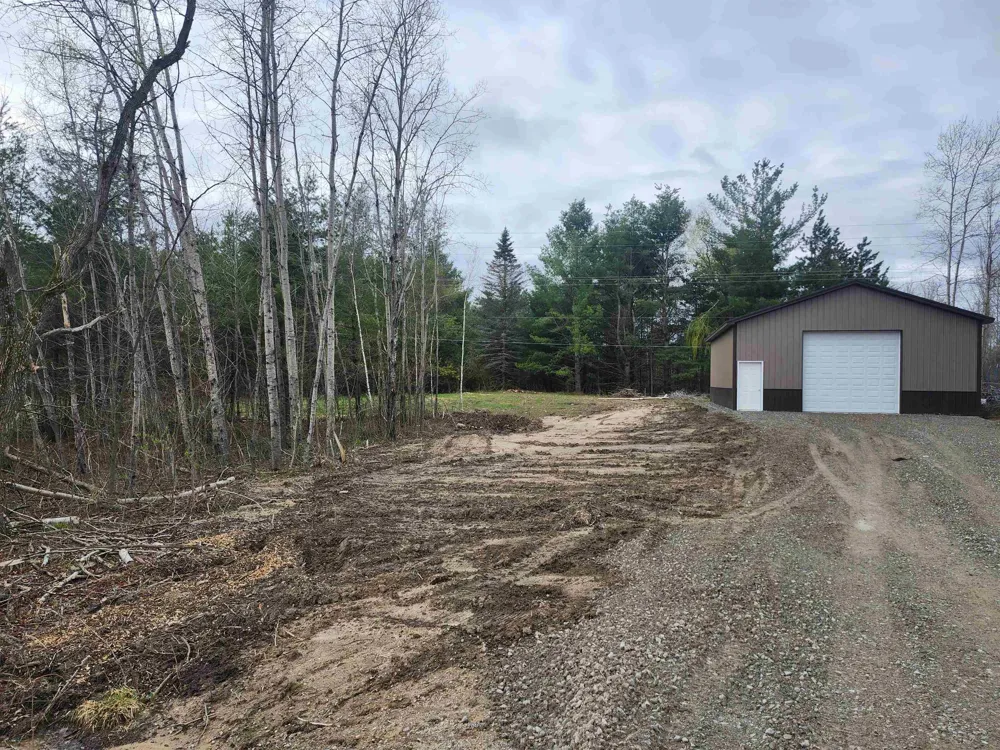 Kokosing Road Plainfield Township, MI 48739