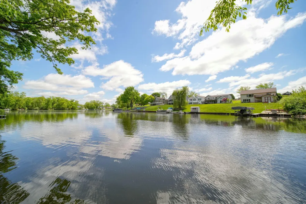 10771 Woodbrook Drive Somerset Township, MI 49233