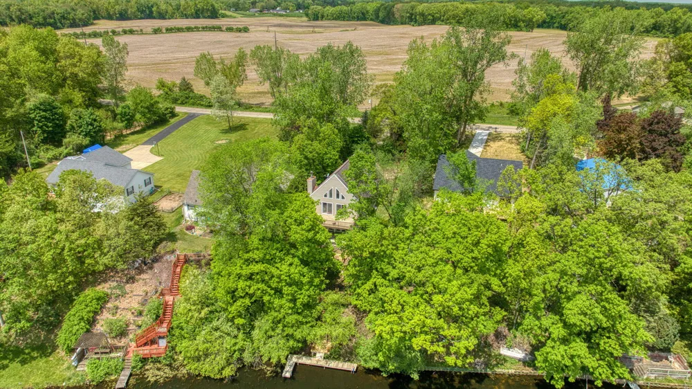 10771 Woodbrook Drive Somerset Township, MI 49233