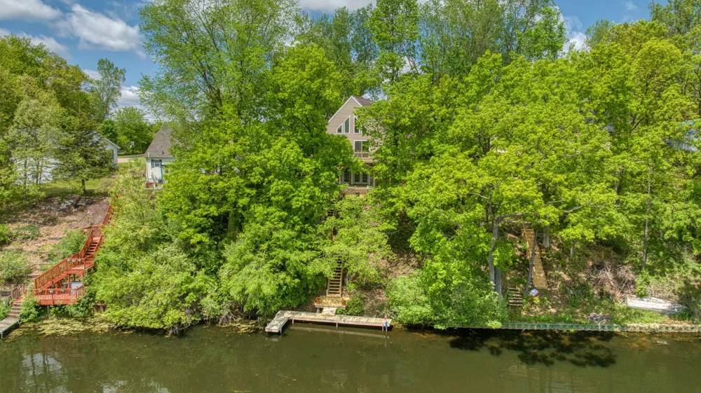 10771 Woodbrook Drive Somerset Township, MI 49233