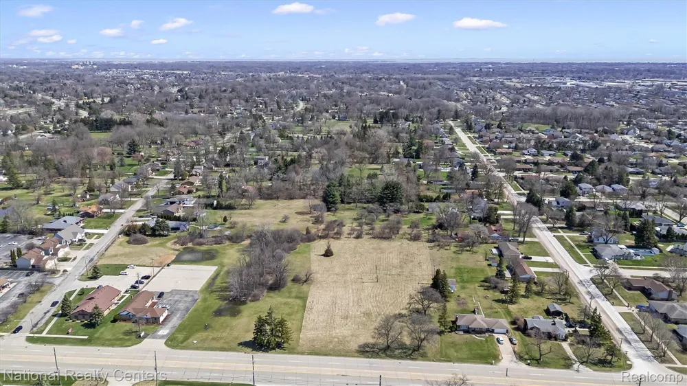 Garfield Clinton Charter Township, MI 48035