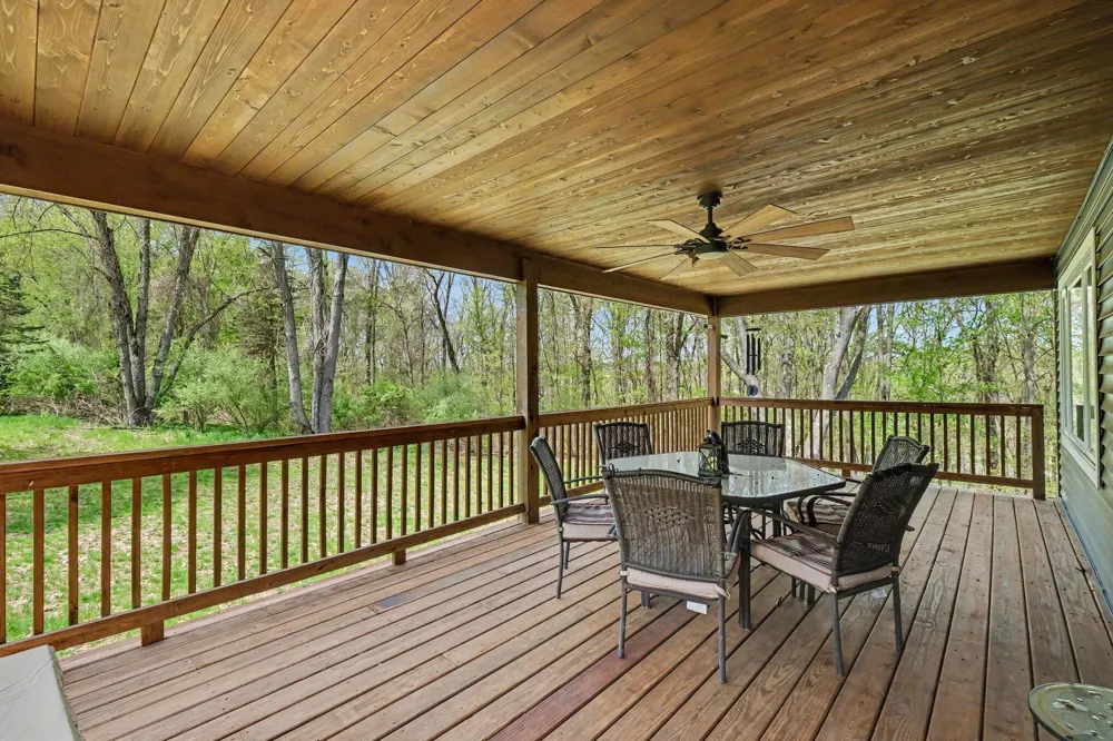 8300 Grand River Drive SE Cascade Charter Township, MI 49301