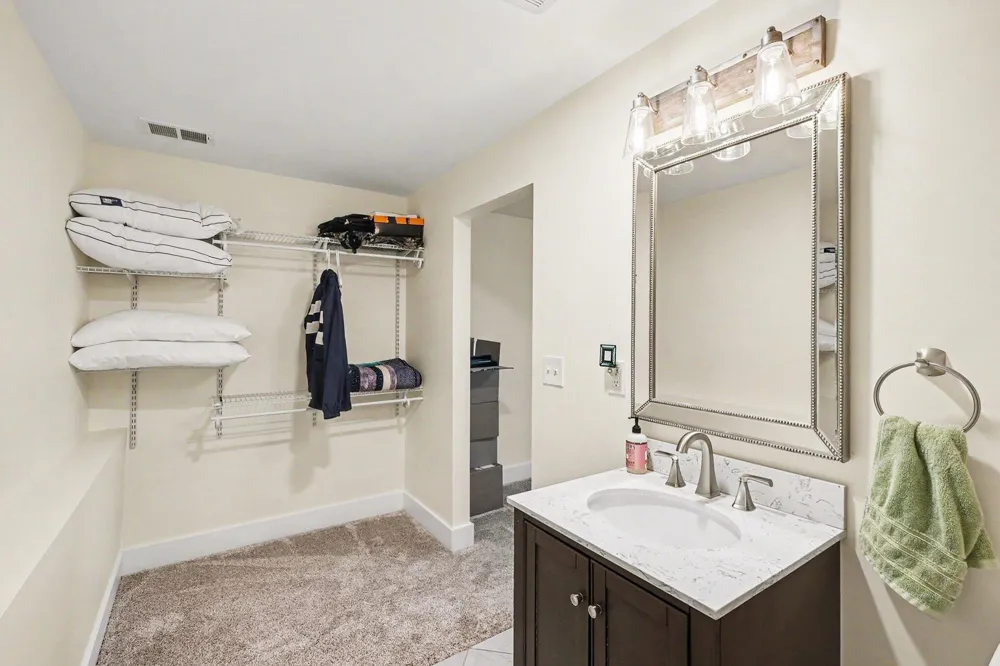 8300 Grand River Drive SE Cascade Charter Township, MI 49301