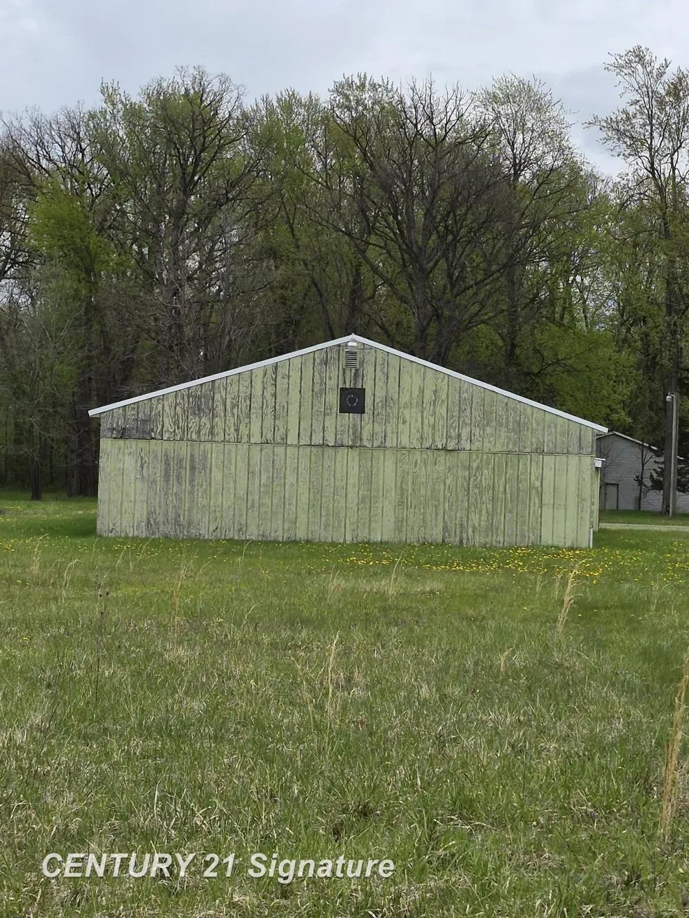 13615 Dixie Highway Birch Run Township, MI 48415