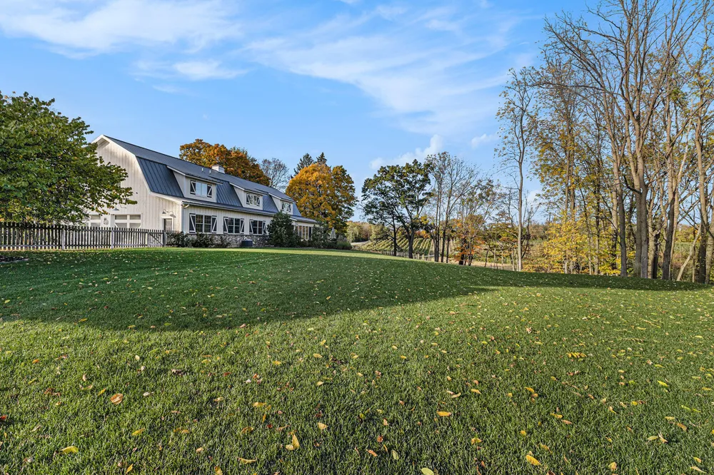 2325 Portage Road Bertrand Township, MI 49120