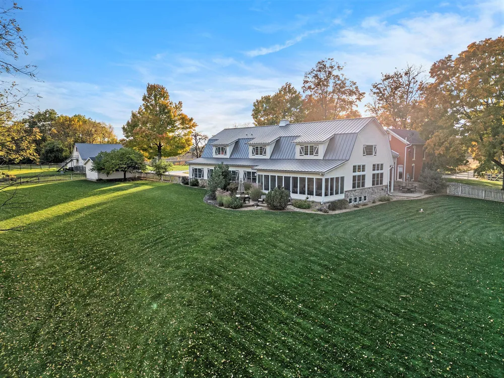 2325 Portage Road Bertrand Township, MI 49120