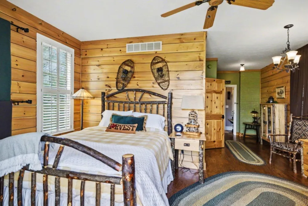 2325 Portage Road Bertrand Township, MI 49120
