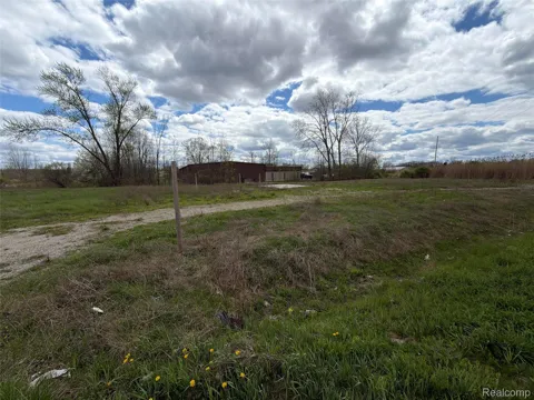 3155 W Thompson Road
