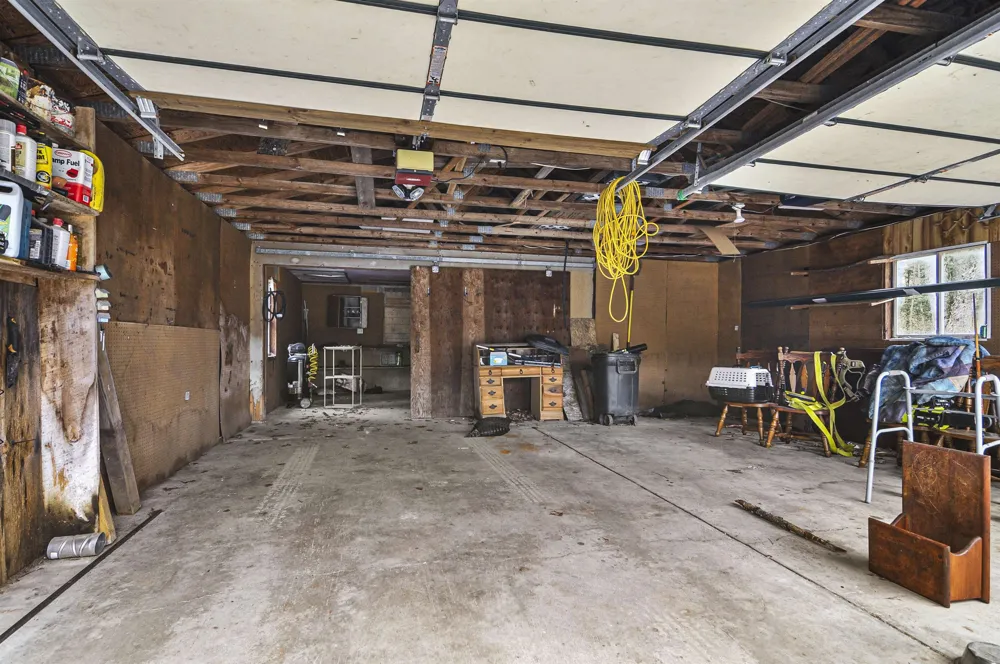 2561 E Johnson Road Norwich Township, MI 49651
