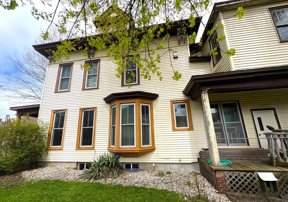 211 Maple Street Manistee City, MI 49660
