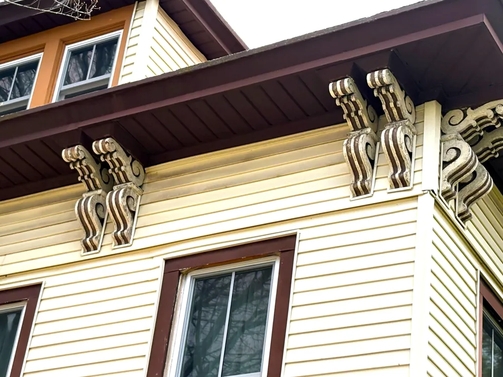 211 Maple Street Manistee City, MI 49660
