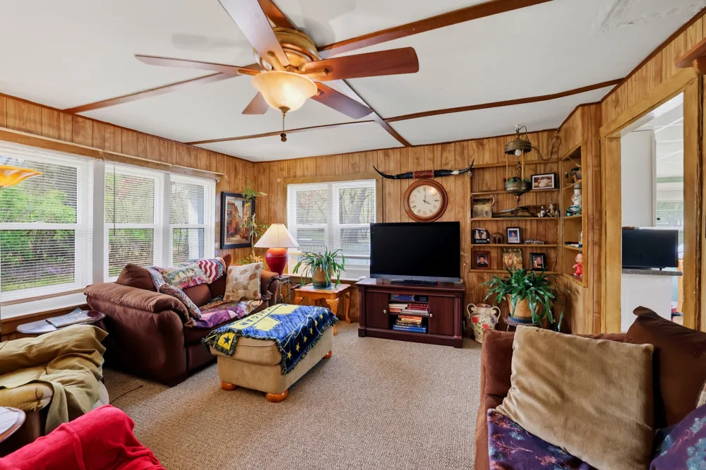 10109 W Wise Road Eureka Township, MI 48838