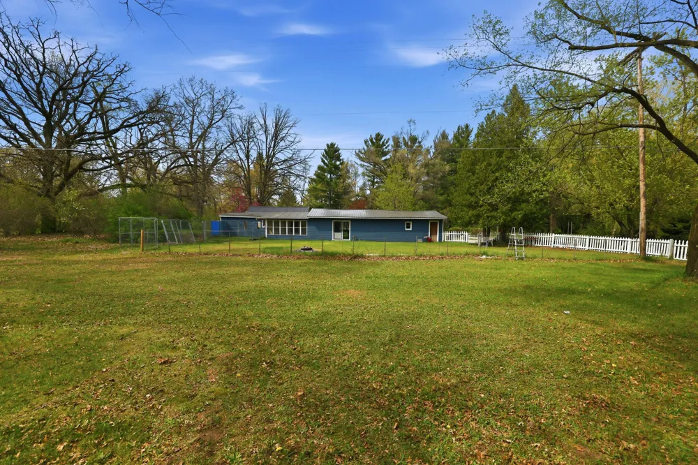 10109 W Wise Road Eureka Township, MI 48838