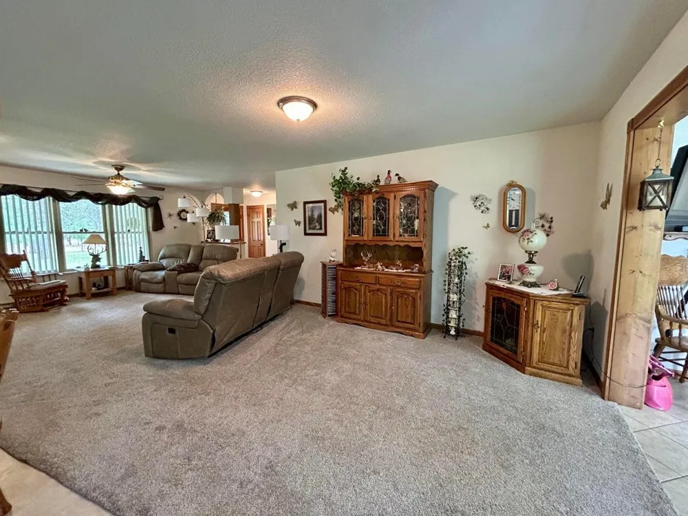 4260 W Dort Road Beaver Creek Township, MI 48653
