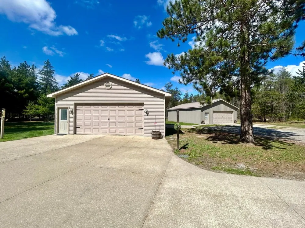 4260 W Dort Road Beaver Creek Township, MI 48653