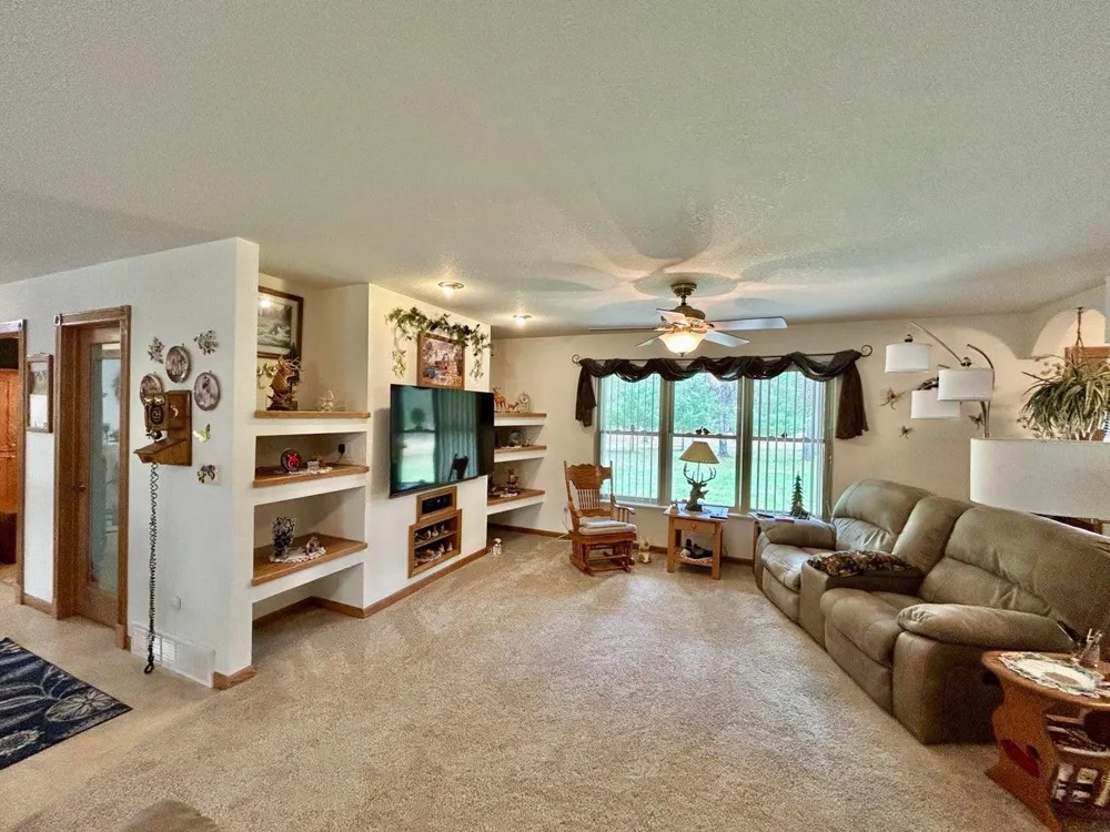 4260 W Dort Road Beaver Creek Township, MI 48653